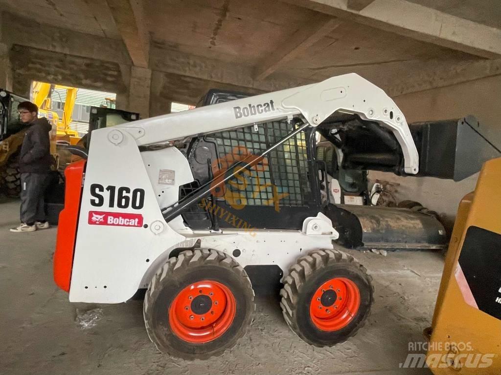 Bobcat S 160 滑移装载机
