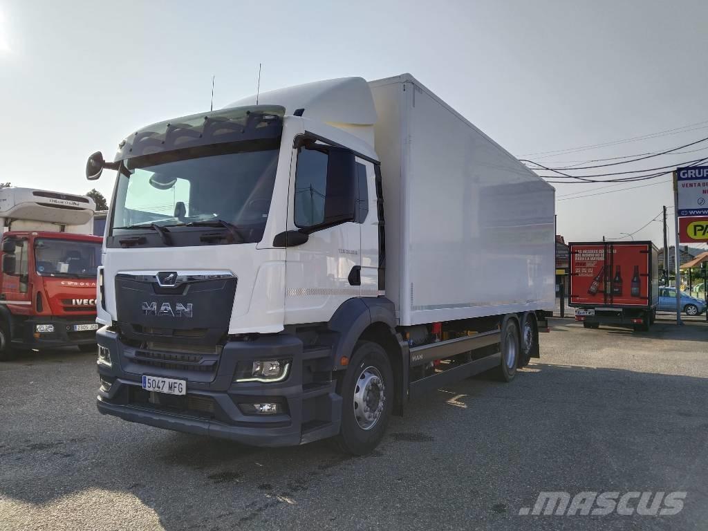 MAN TGS 26.360 厢式货车