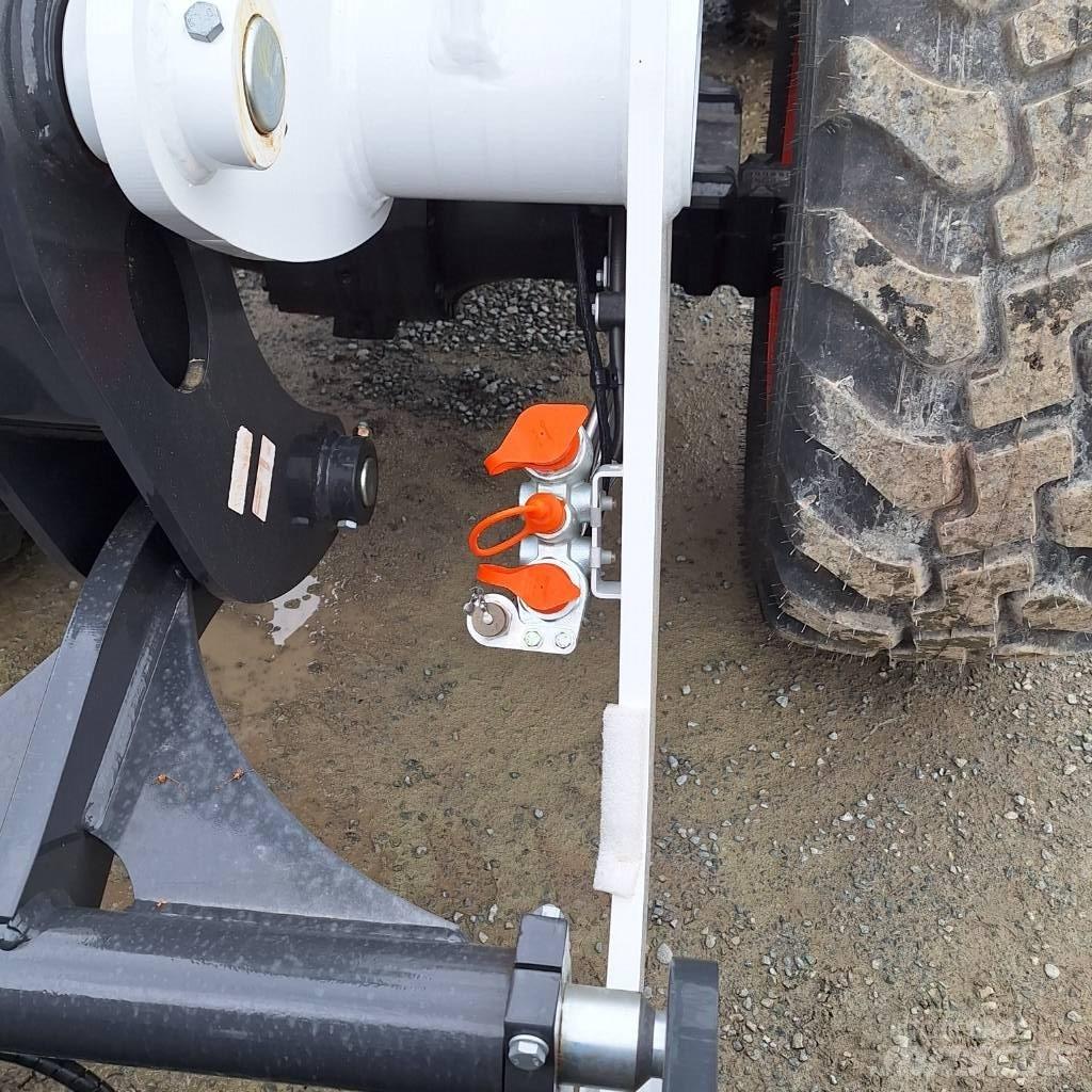 Bobcat Radlader 轮式装载机