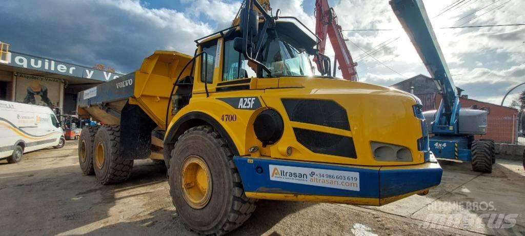 Volvo A 25 F 铰接式自卸车