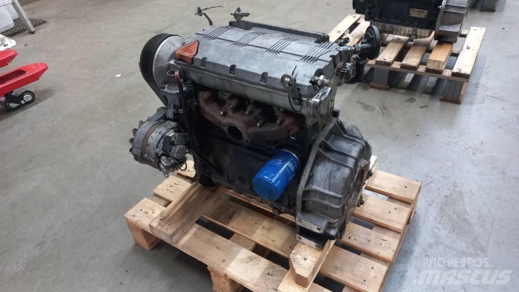 Deutz F4M1008 发动机