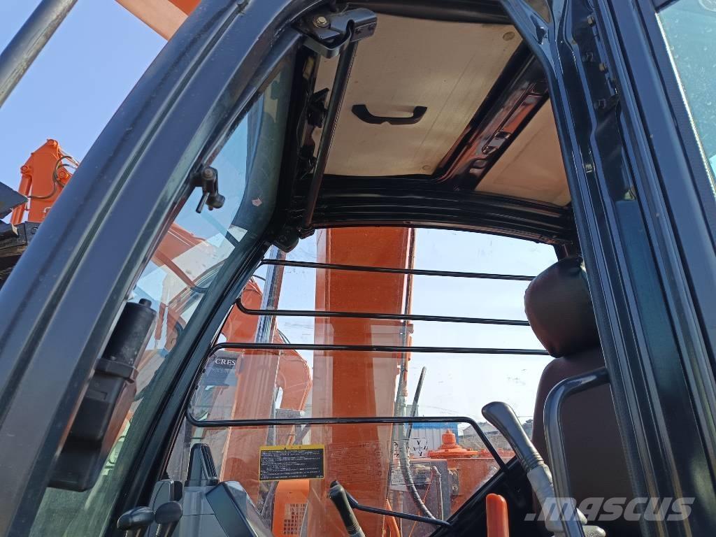 Hitachi ZX 60 小型挖掘机