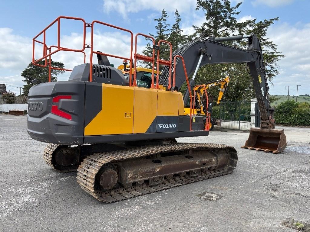 Volvo EC 200 履带挖掘机