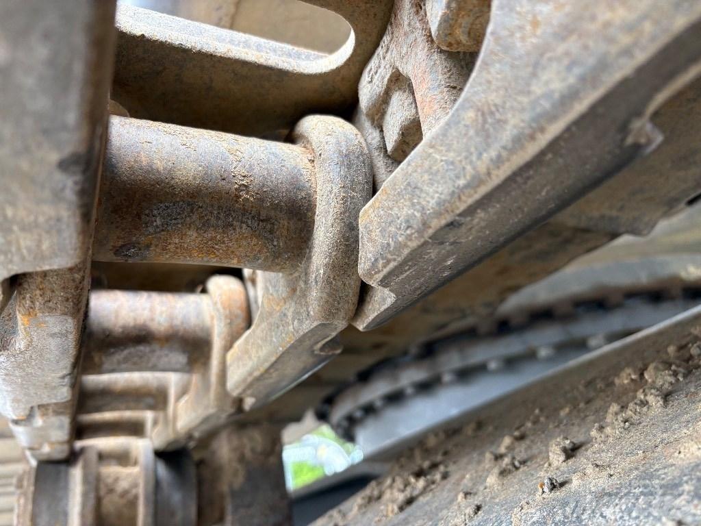 Volvo EC 200 履带挖掘机