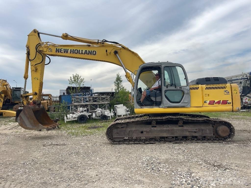 New Holland 245B 履带挖掘机