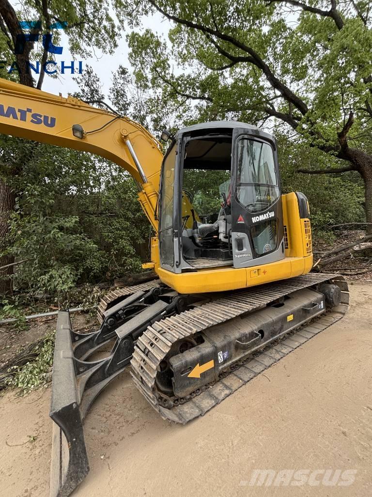 Komatsu PC 128 US 履带挖掘机