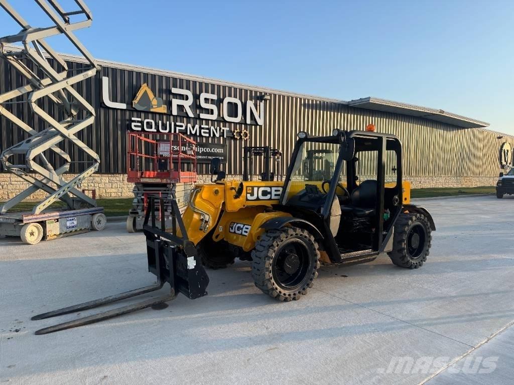 JCB 505-20 伸缩臂叉装车|叉装车