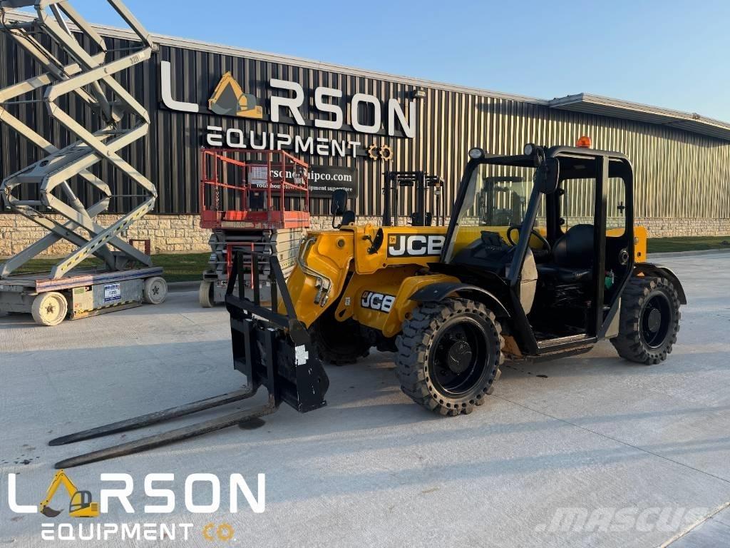 JCB 505-20 伸缩臂叉装车|叉装车