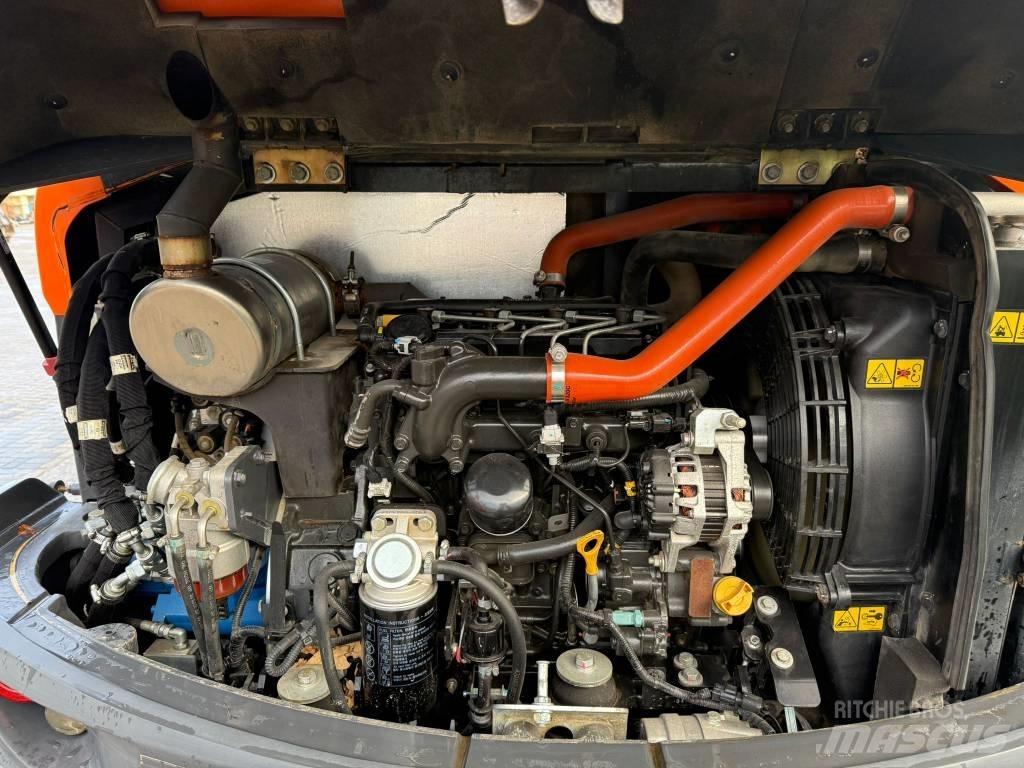 Doosan DX 57 W 轮式挖掘机