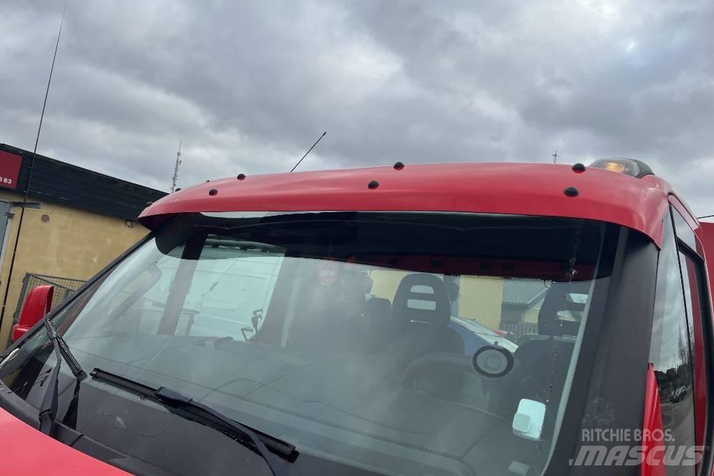 Iveco Daily 70C18H/P 救援车