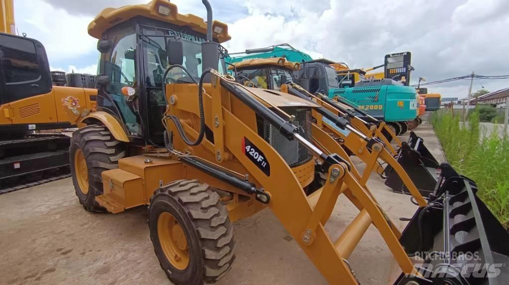 CAT 420 F 反铲装载机