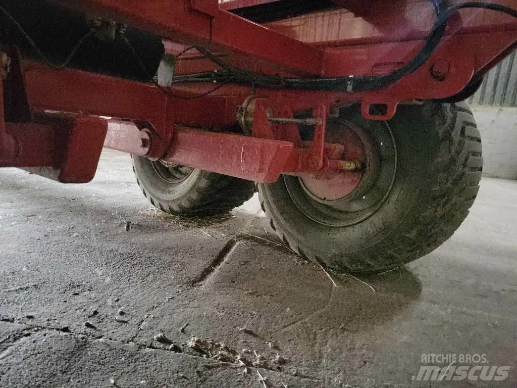 Anderson TRB 2000 青饲料搬运车