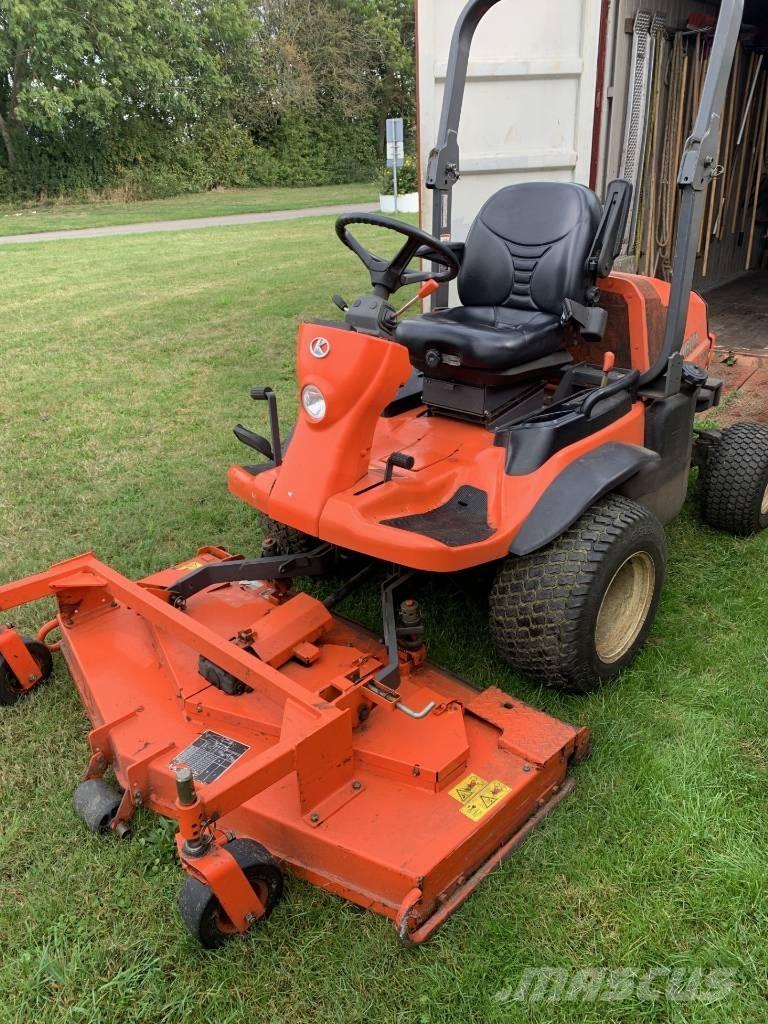 Kubota F2880 骑乘式割草机