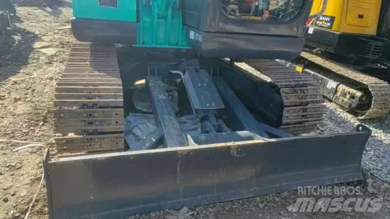 Kobelco SK 75 履带挖掘机