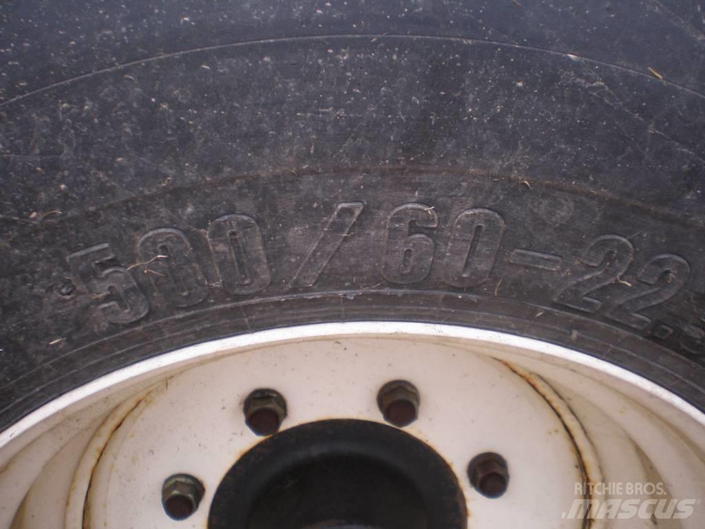 JF ES 3000 M 自动装载拖车