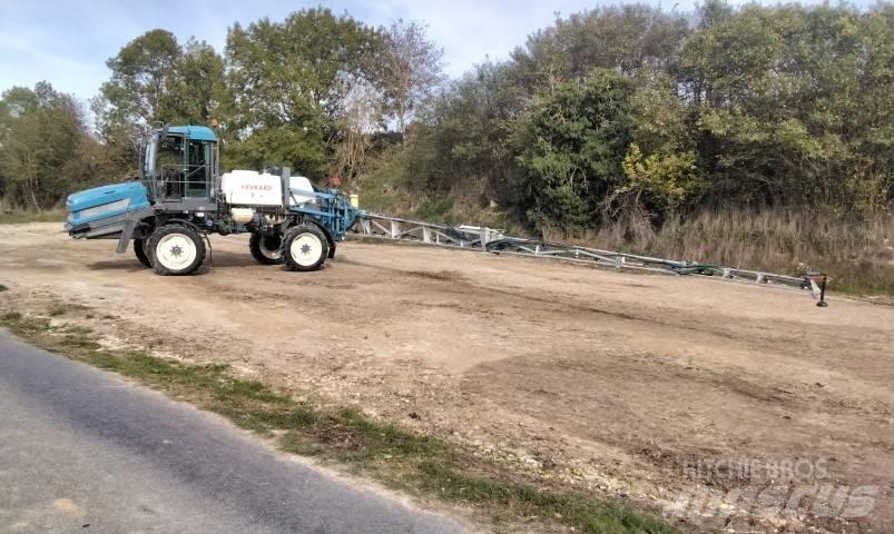 Evrard Alpha 2500 自走式喷雾机
