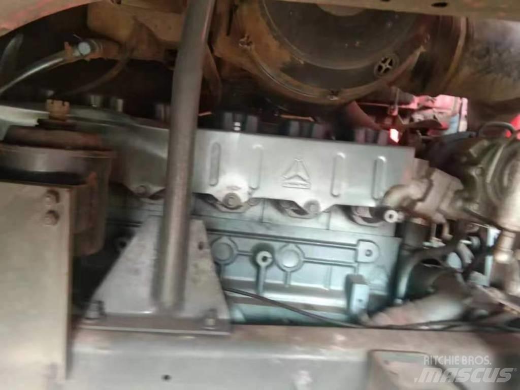 Howo 6X4 自卸式货车