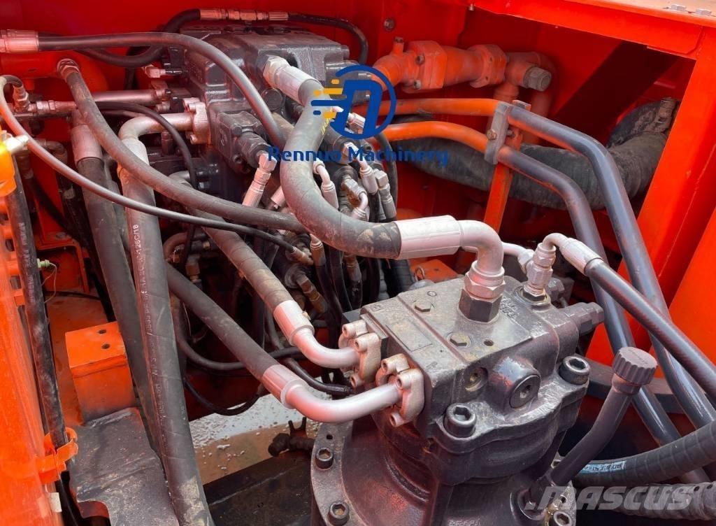 Doosan DX 300 履带挖掘机