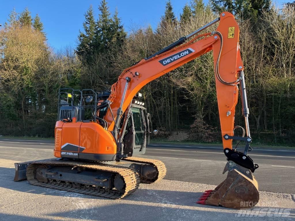 Develon DX140LCR-7 履带挖掘机
