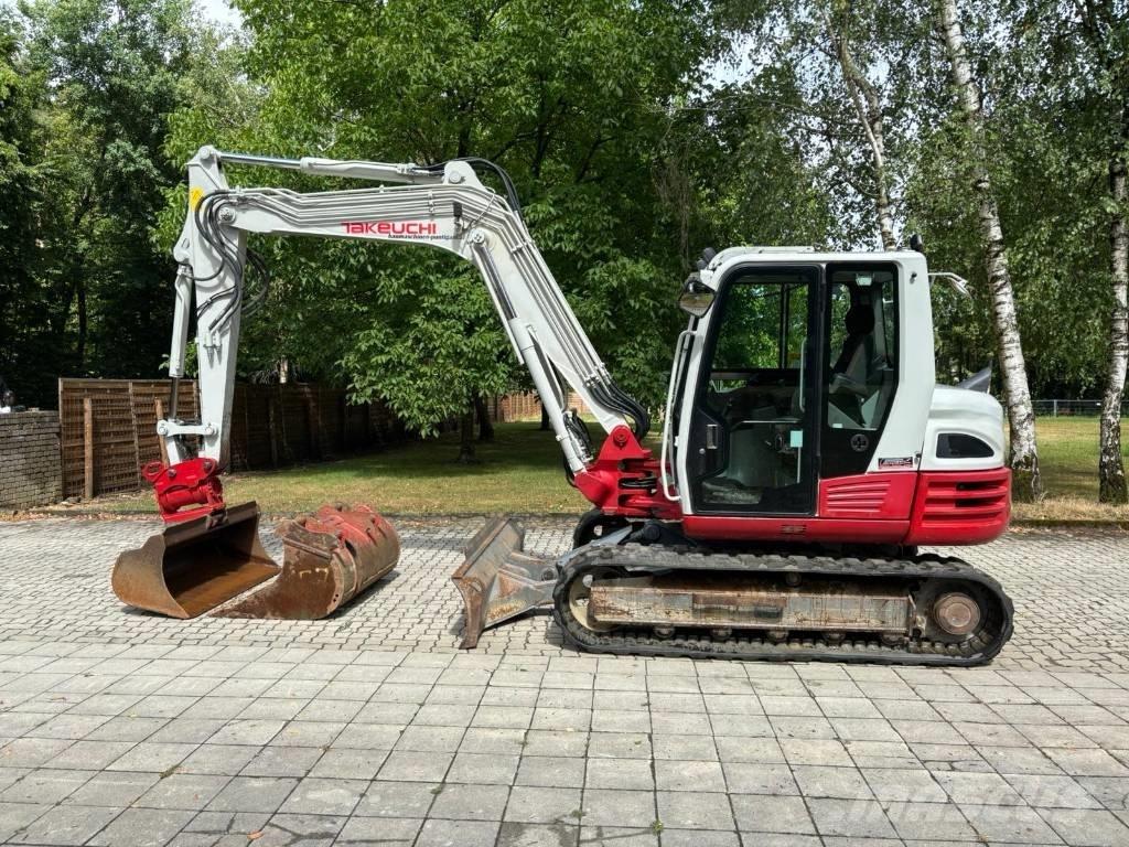 Takeuchi TB 290 中型挖掘机