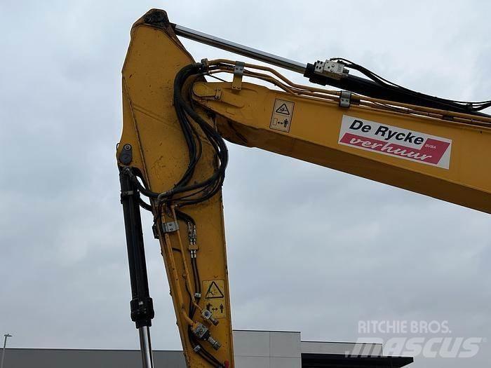 JCB 220X-LC 履带挖掘机