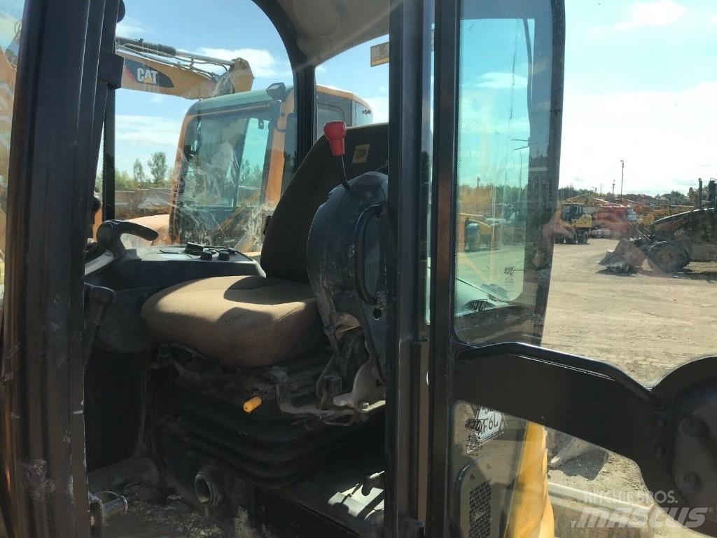 JCB 8050 小型挖掘机