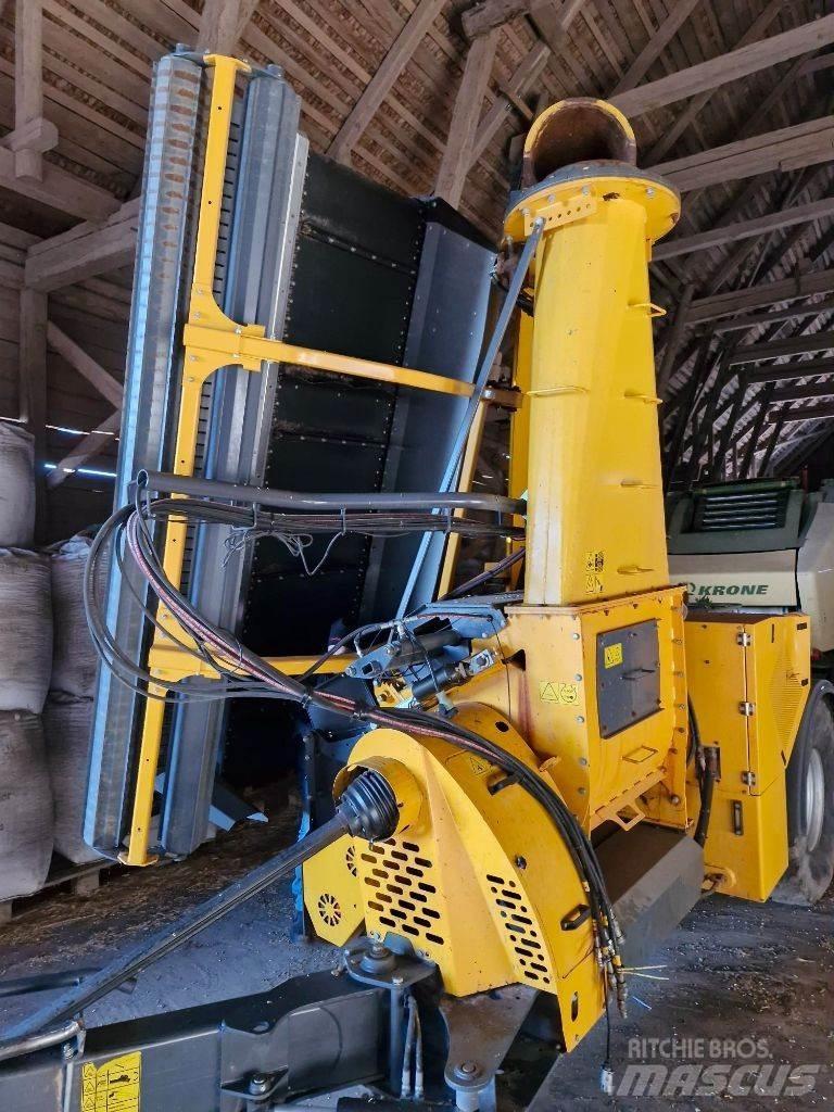 Elho Cobra 7710 T 青饲料收获机