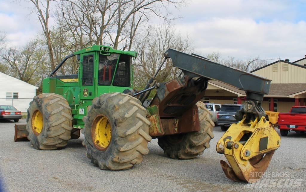 Deere 648L II 粉碎机