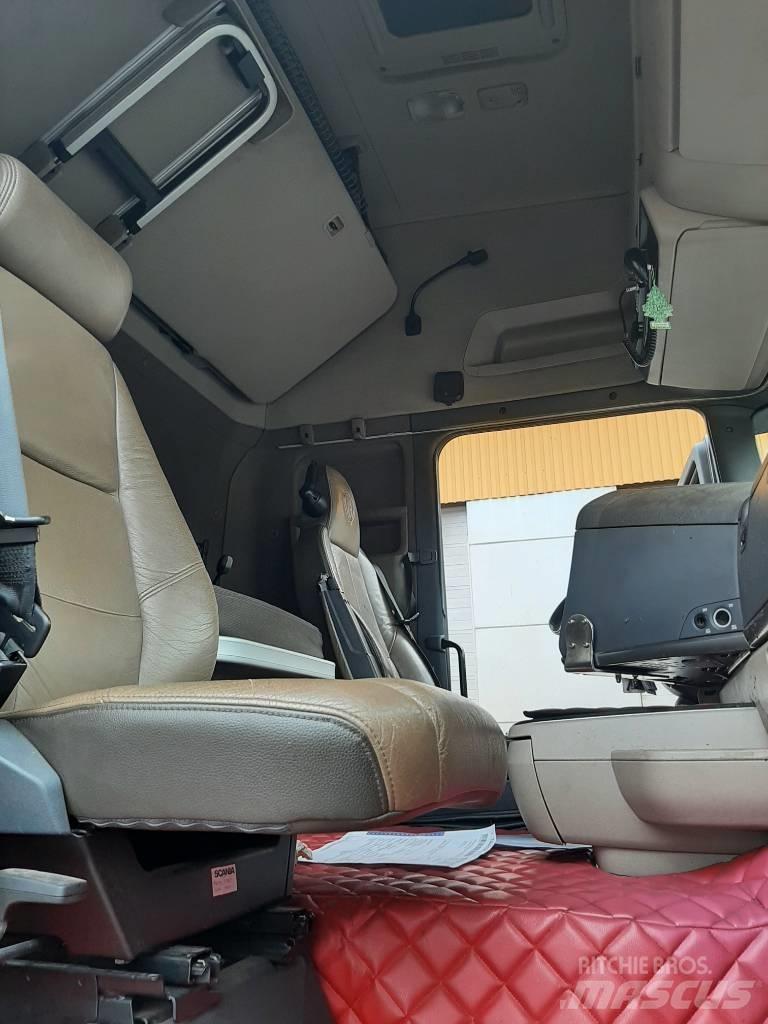 Scania R 580 工程吊钩车