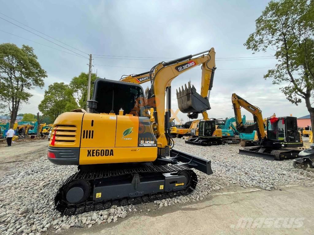 XCMG XE60DA 履带挖掘机