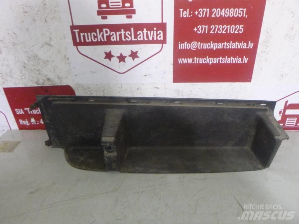Volvo FE-9 Door trim 驾驶室与内部