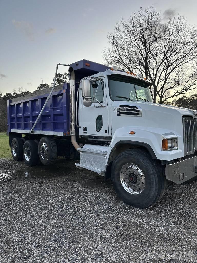 Western Star 4700 自卸式货车