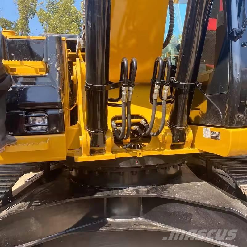 CAT 325 D 履带挖掘机