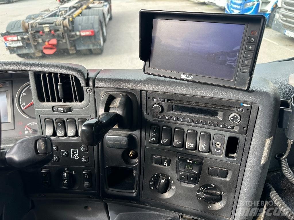 Scania P370 6x2*4 工程吊钩车