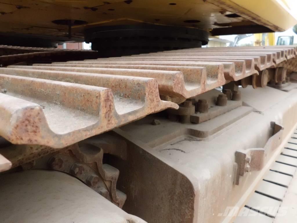 Komatsu PC 450 履带挖掘机