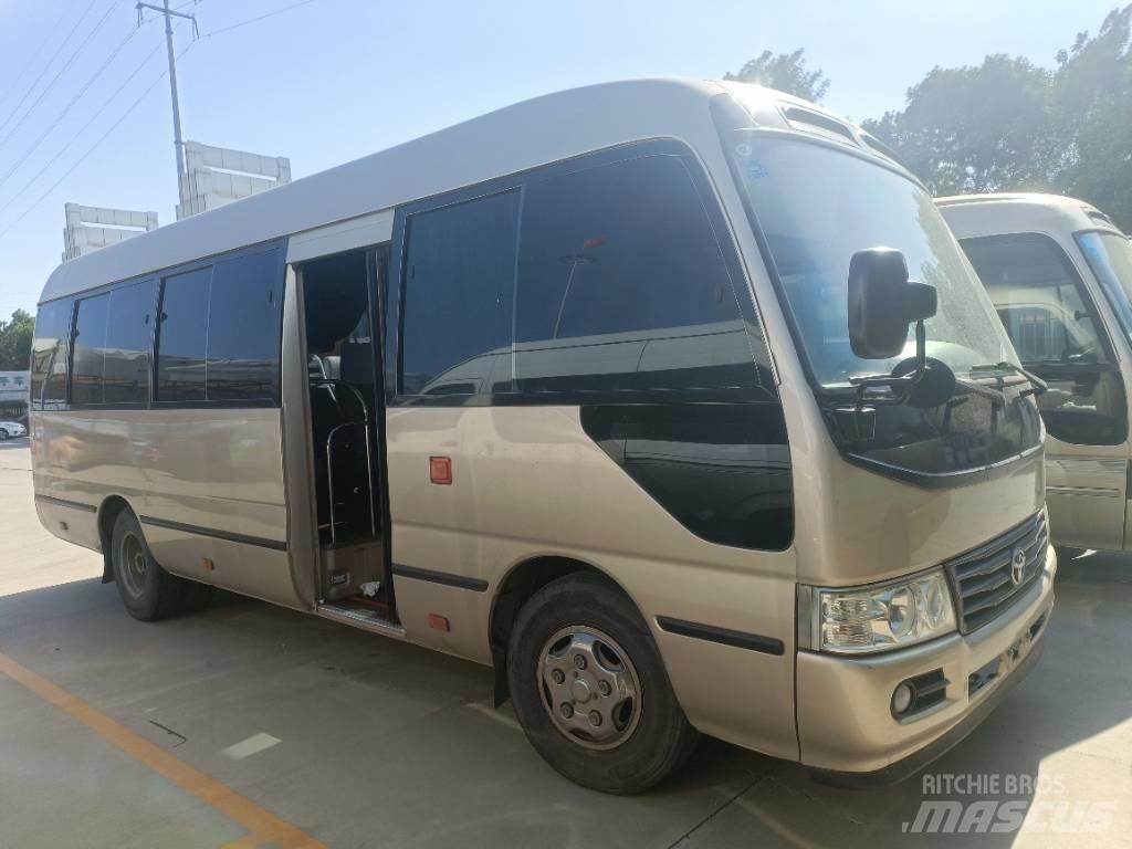 Toyota Coaster Bus 迷你巴士