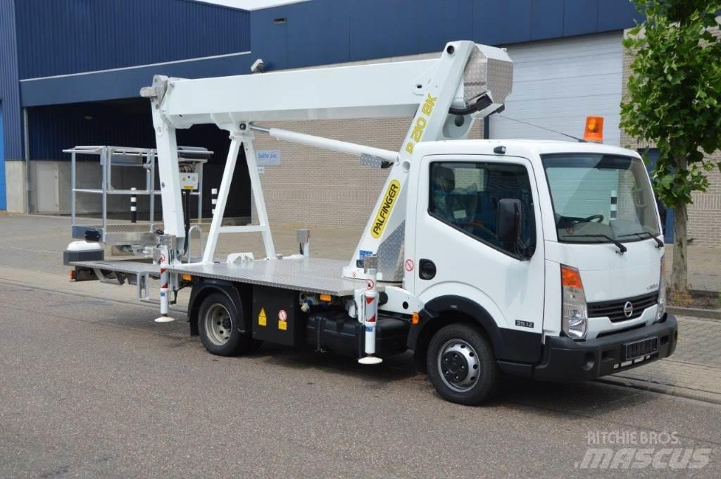 Palfinger P210 BK 车载式高空作业车