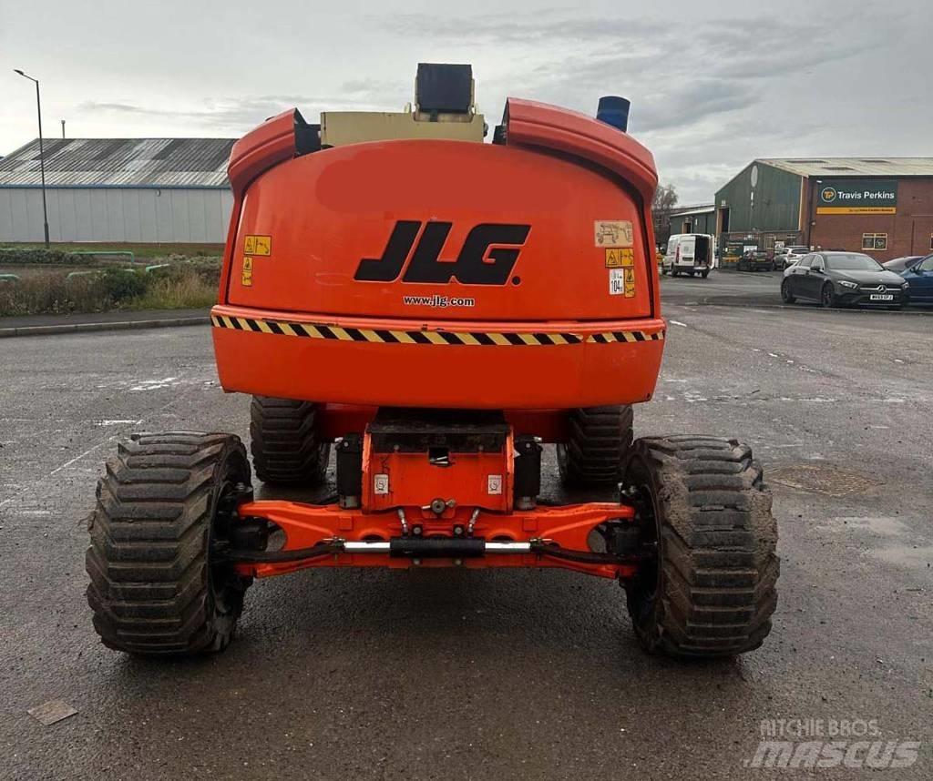 JLG 450 AJ 曲臂高空工作平台