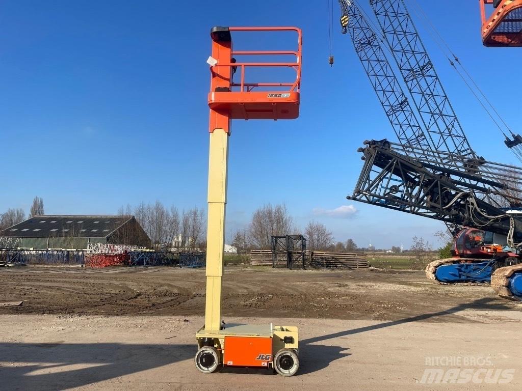 JLG 1230 ES 剪叉式升降机