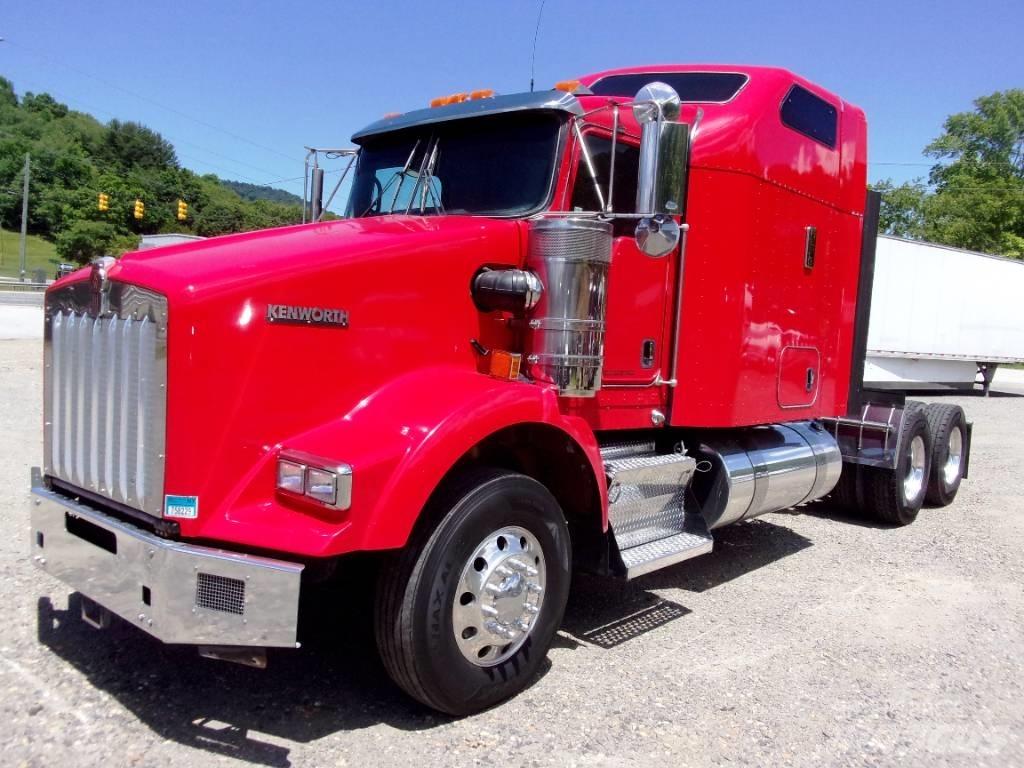 Kenworth T 800 牵引车