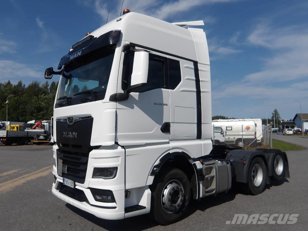 MAN TGX 28.520 牵引车