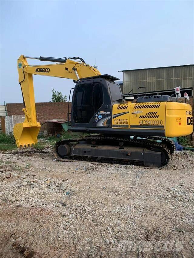 Kobelco SK 200 履带挖掘机