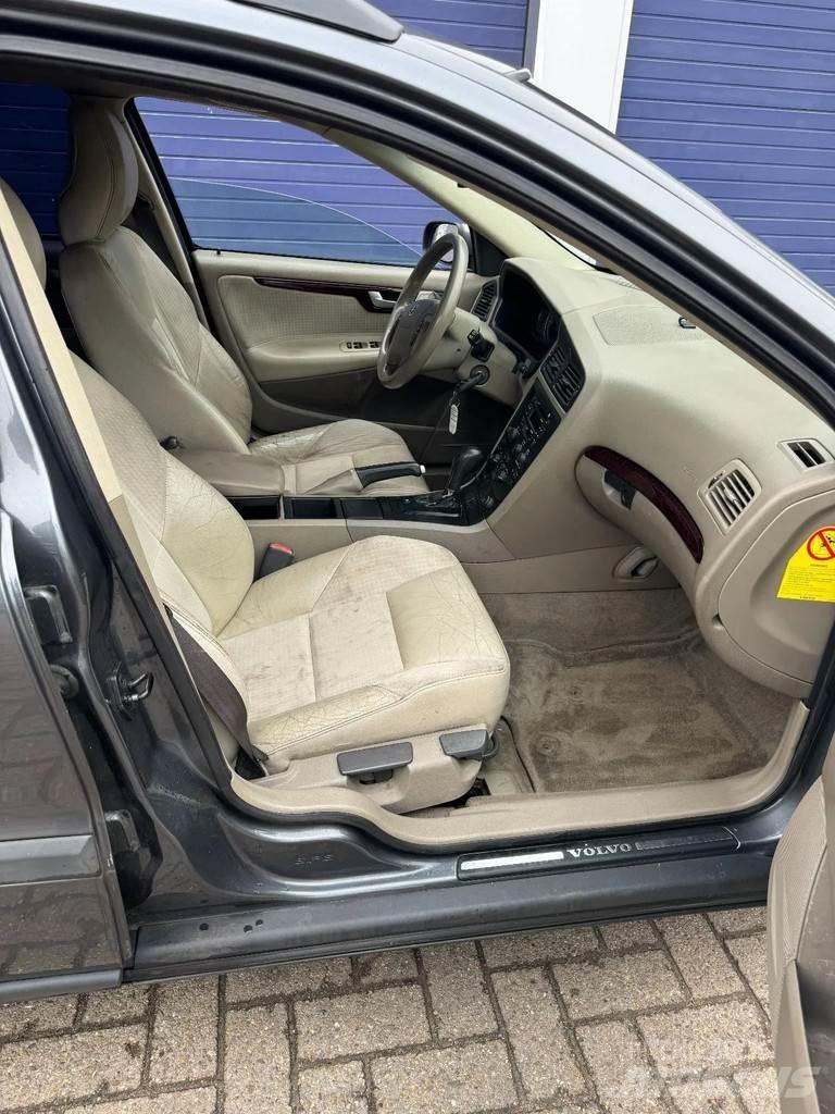 Volvo V70 V70 汽车