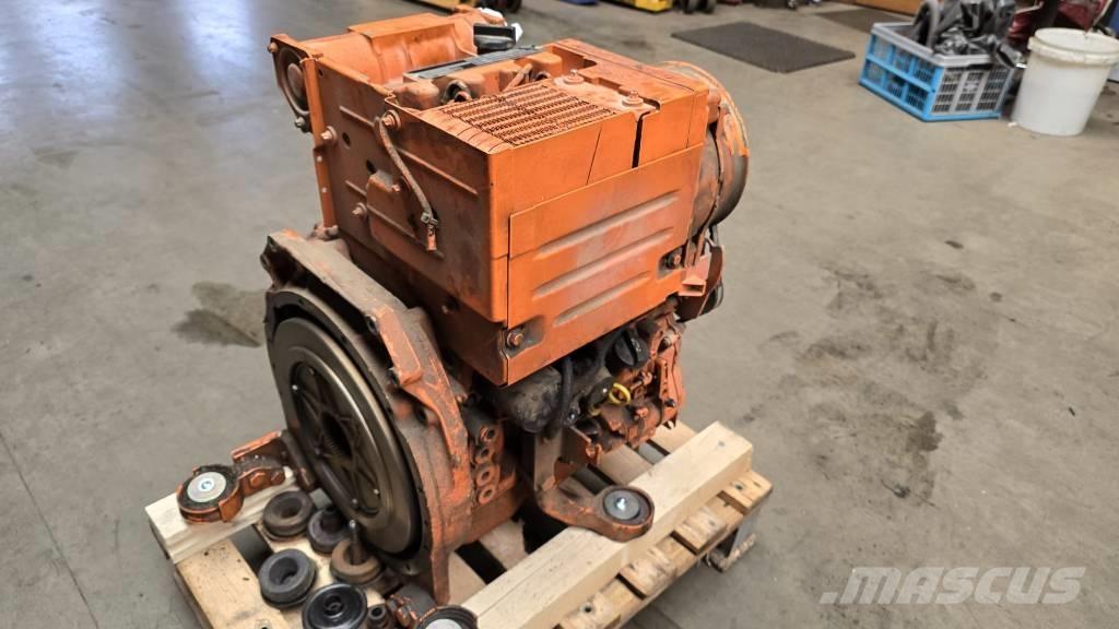Deutz F2L1011F 发动机