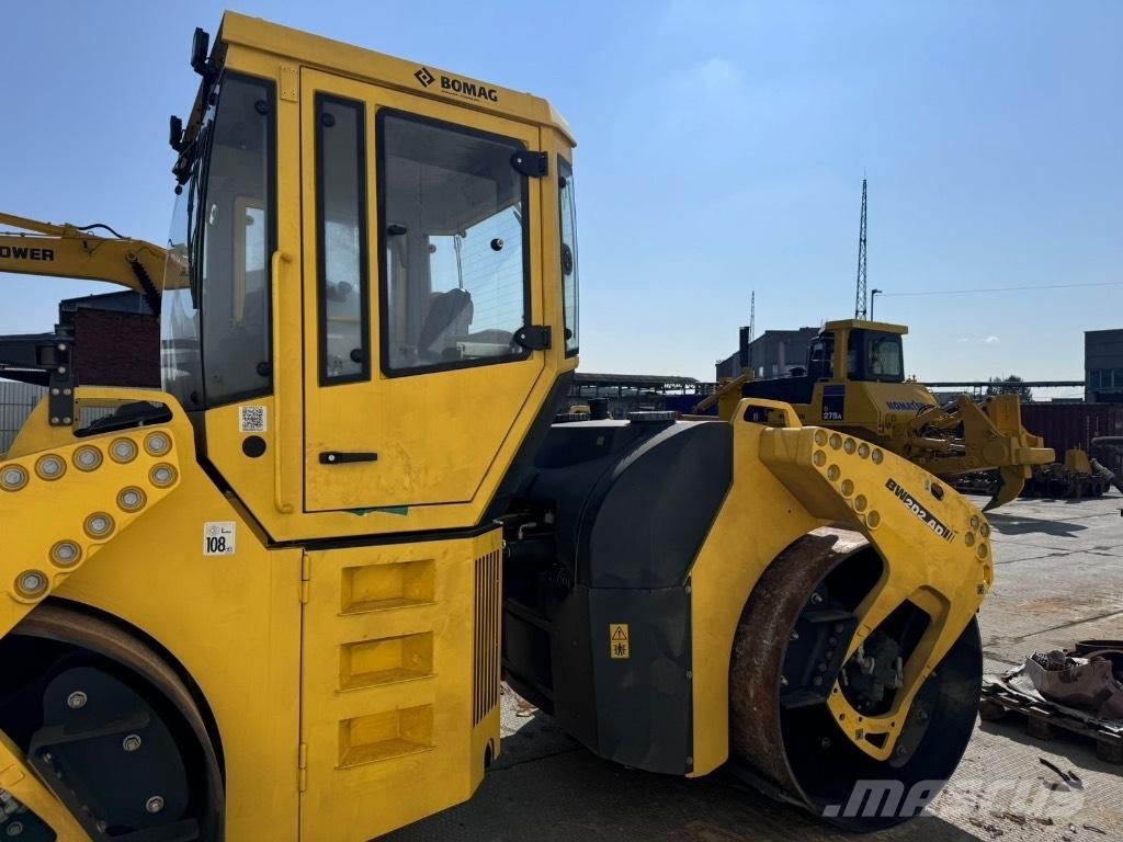 Bomag BW 202 AD-4 双轮压路机