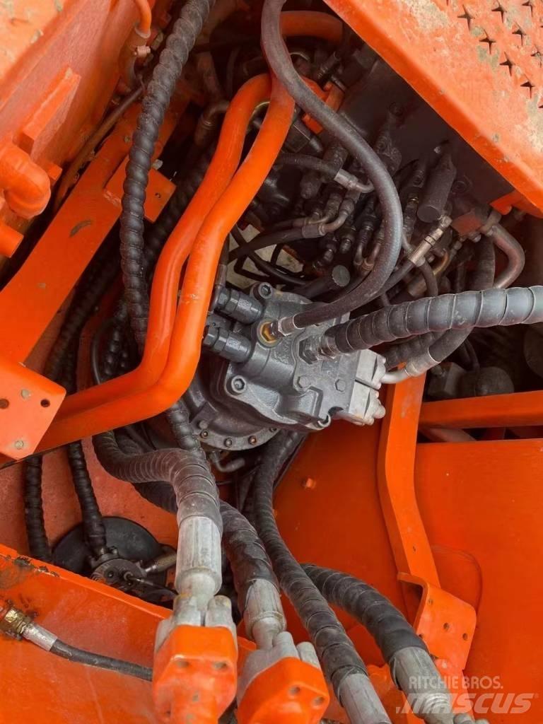 Doosan DH225LC-9E 履带挖掘机