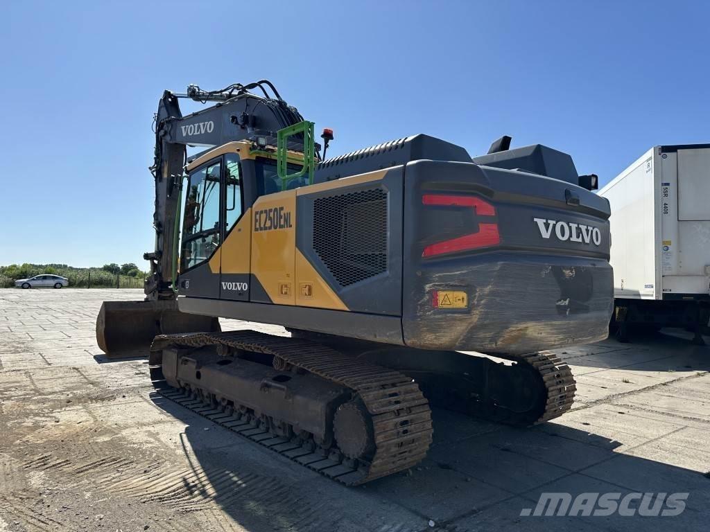 Volvo EC250ENL 履带挖掘机