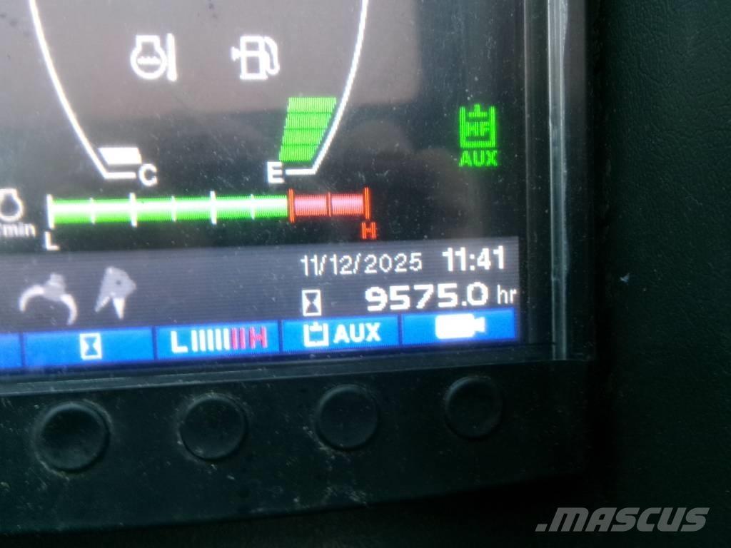 Takeuchi TB 290 中型挖掘机