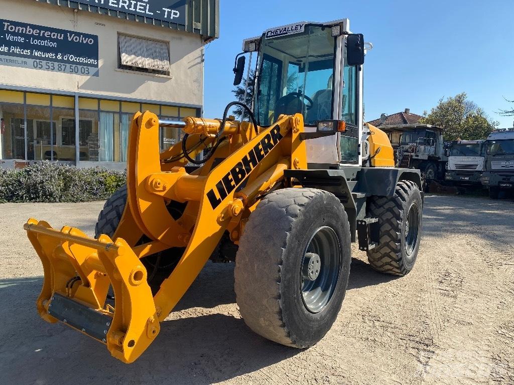 Liebherr L514 轮式装载机