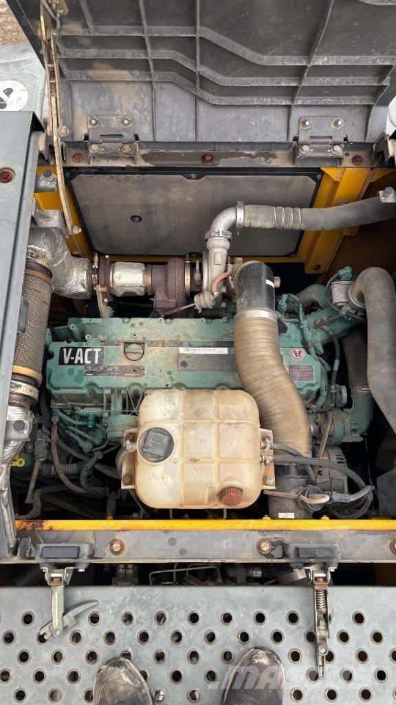 Volvo EC 250 EL 履带挖掘机